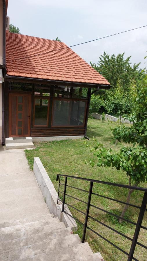 Forest Apartment Saparewa Banja Zewnętrze zdjęcie