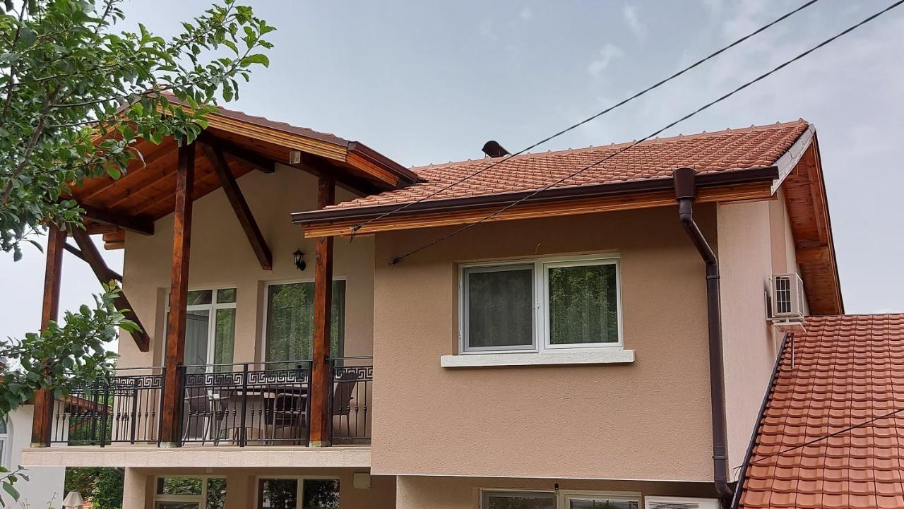 Forest Apartment Saparewa Banja Zewnętrze zdjęcie